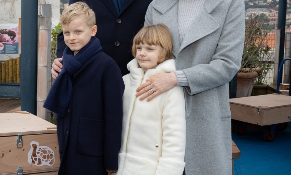 Princ Albert i princeza Charlene s djecom
