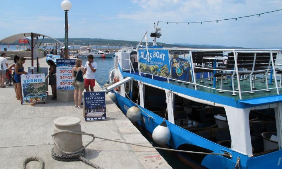 turistički brod crikvenica