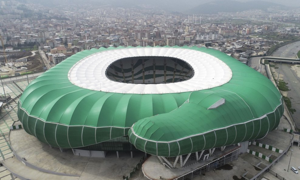 Timsah Arena ili u prijevodu s turskog 'Krokodil Arena