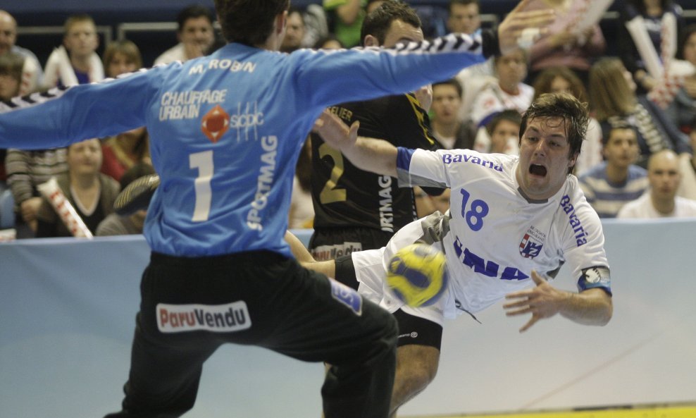 Zlatko Horvat (Zagreb), Robin Michaele (Chambery, Liga prvaka 200809