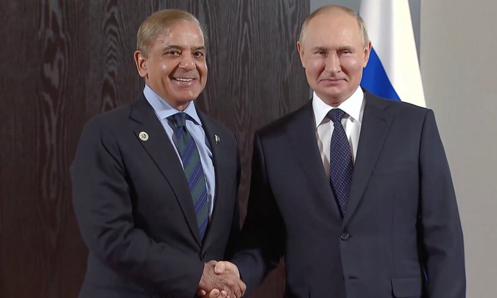 Pakistanski premijer Šebaz Šarif i Vladimir Putin