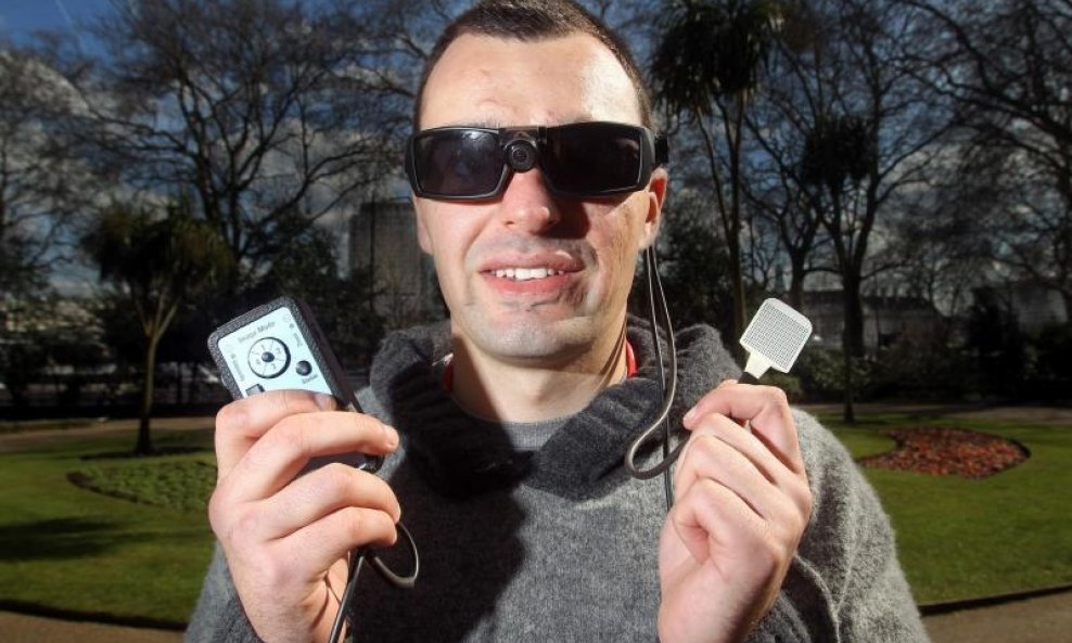 craig lundberg slijepac slijep naprava