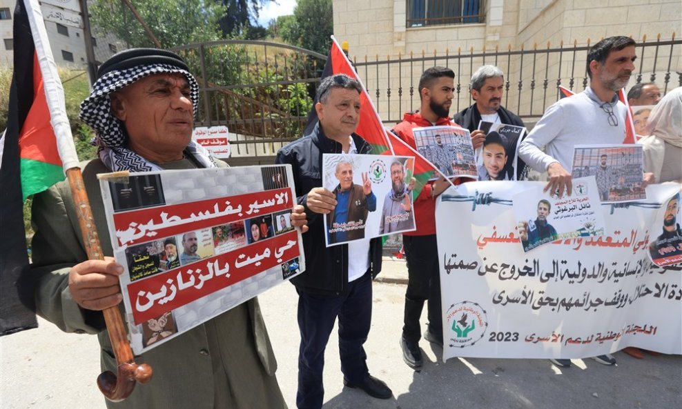 Protest solidarnosti s palestinskim zatvorenicima u izraelskim zatvorima