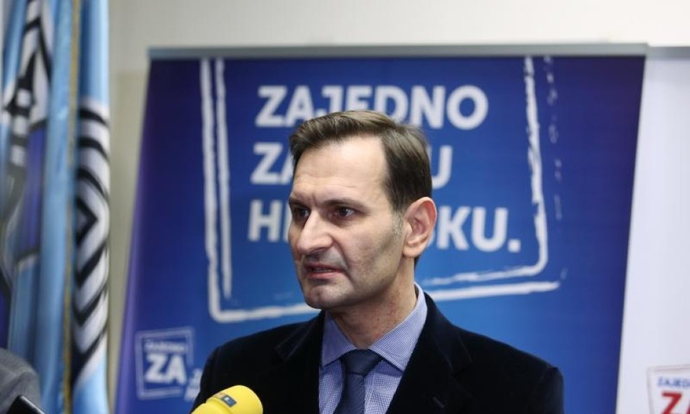 Miro Kovač