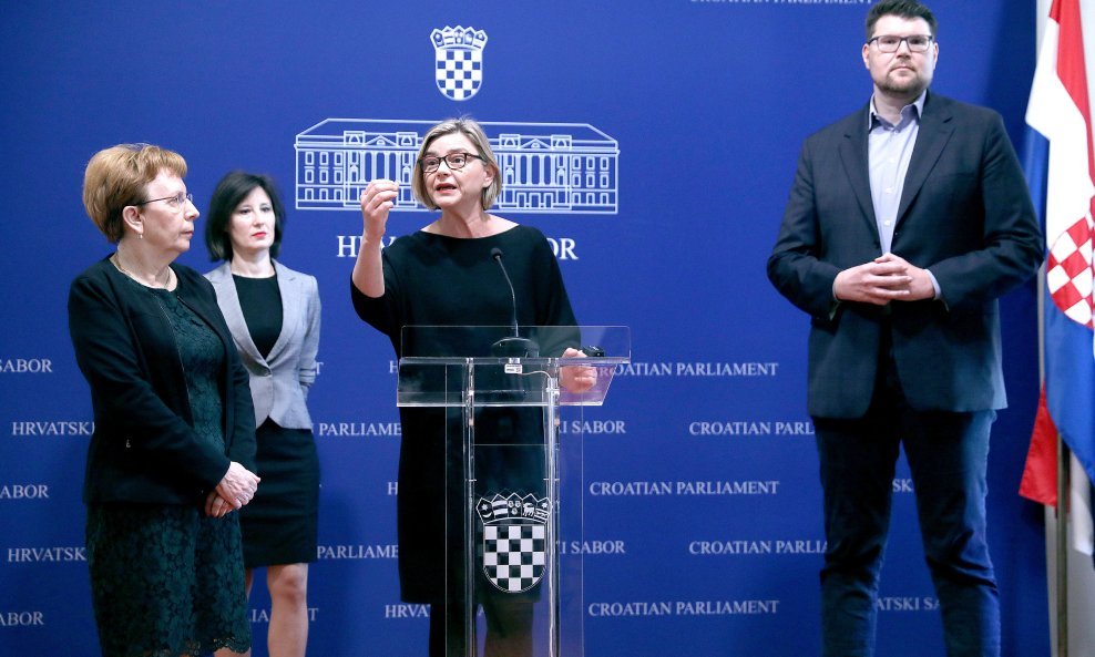 Konferencija za medije saborske oporbe