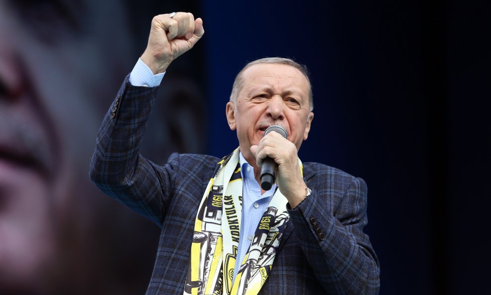 Očekuje se da će Recep Tayyip Erdogan odnijeti glatku pobjedu na nedjeljnim predsjedničkim izborima u Turskoj