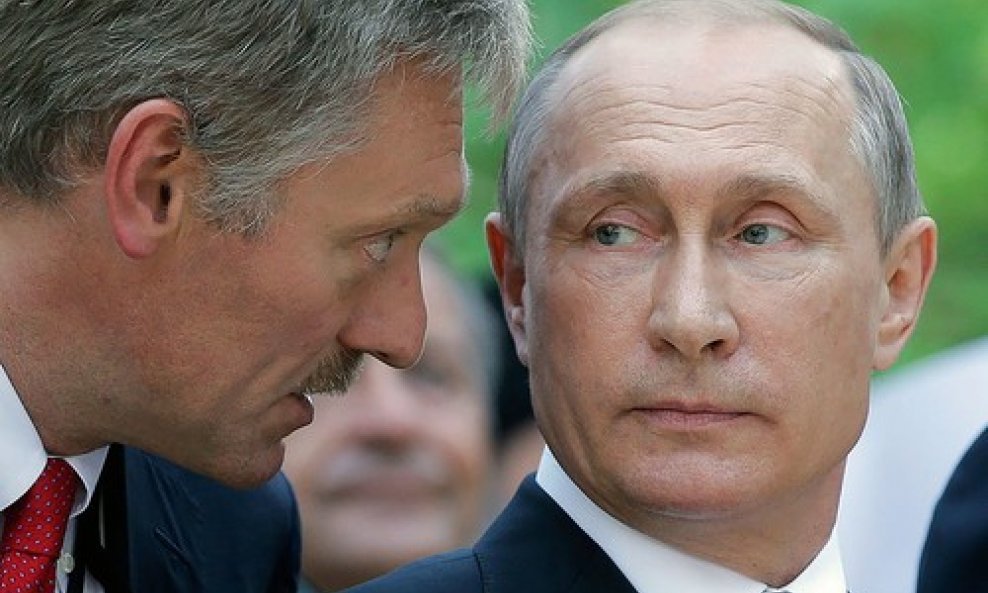 Peskov i Putin