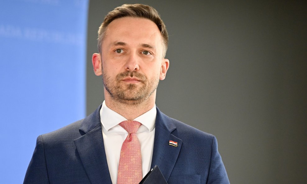 Marin Piletić, ministar rada i socijalne politike