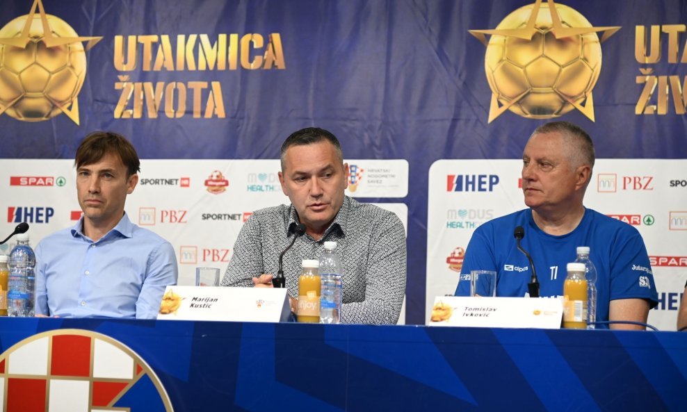 Slijeva: Dario Šimić, Marijan Kustić i Tomislav Ivković