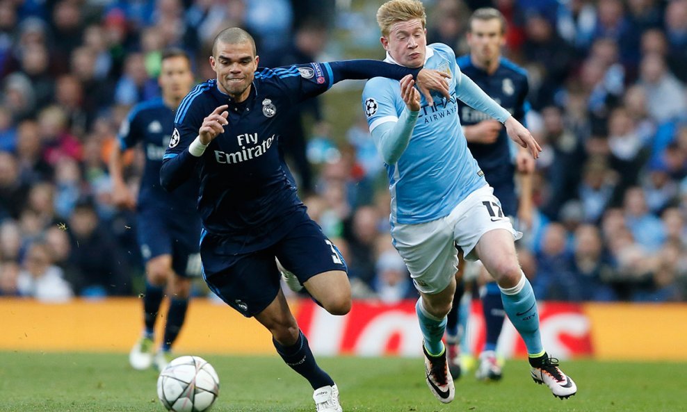 Manchester City (Kevin De Bruyne) - Real Madrid (Pepe)