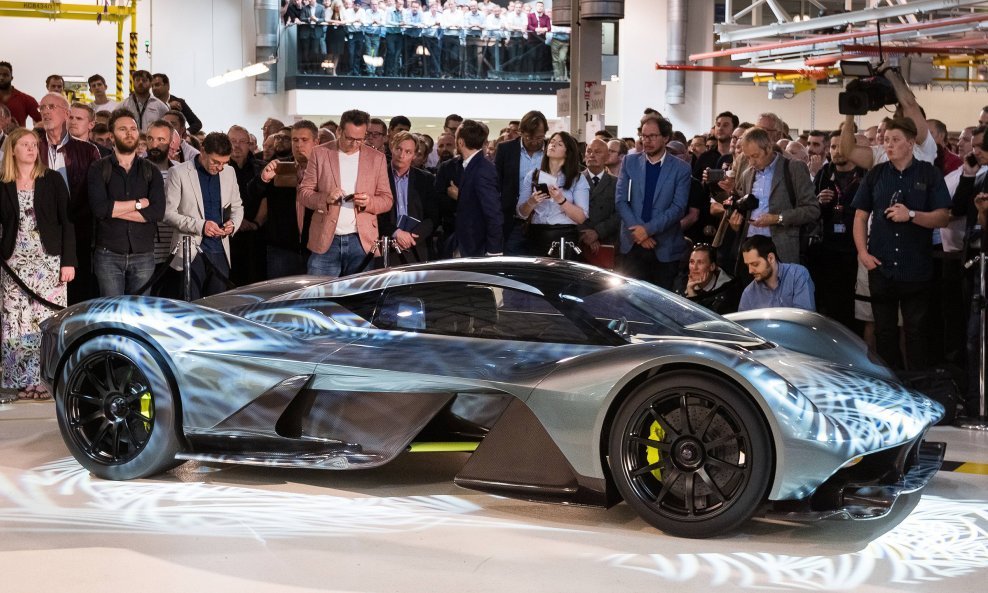 Aston Martin AM-RB 001