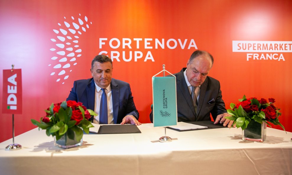 Potpisivanje ugovora između Mercatora-CG i Franca