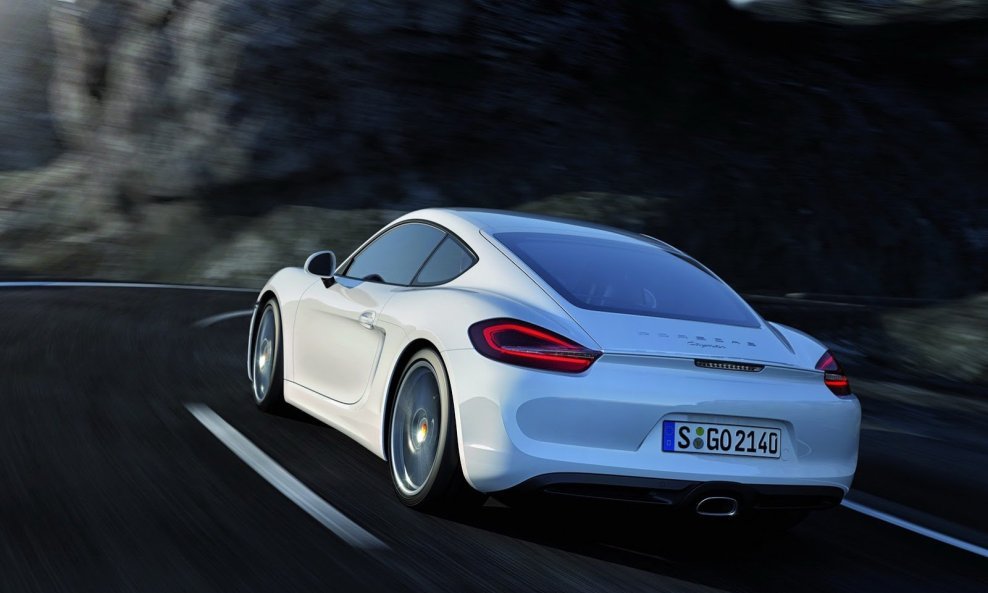 2014-Porsche-Cayman-3[2]