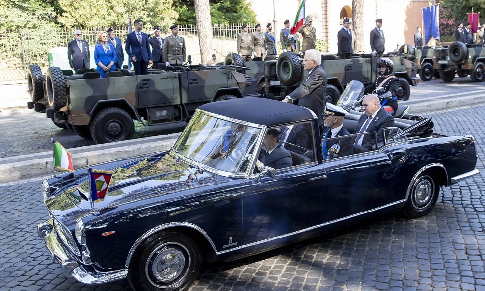 Predsjednik Talijanske Republike Sergio Mattarella u Lanciji Flaminiji iz 1961.