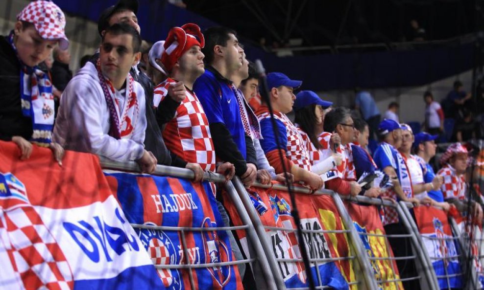 Hrvatski navijači u Srbiji
