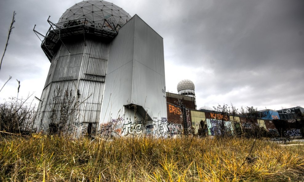 Bivša prislušna postaja NSA iz doba Hladnog rata, Teufelsberg, Njemačka.