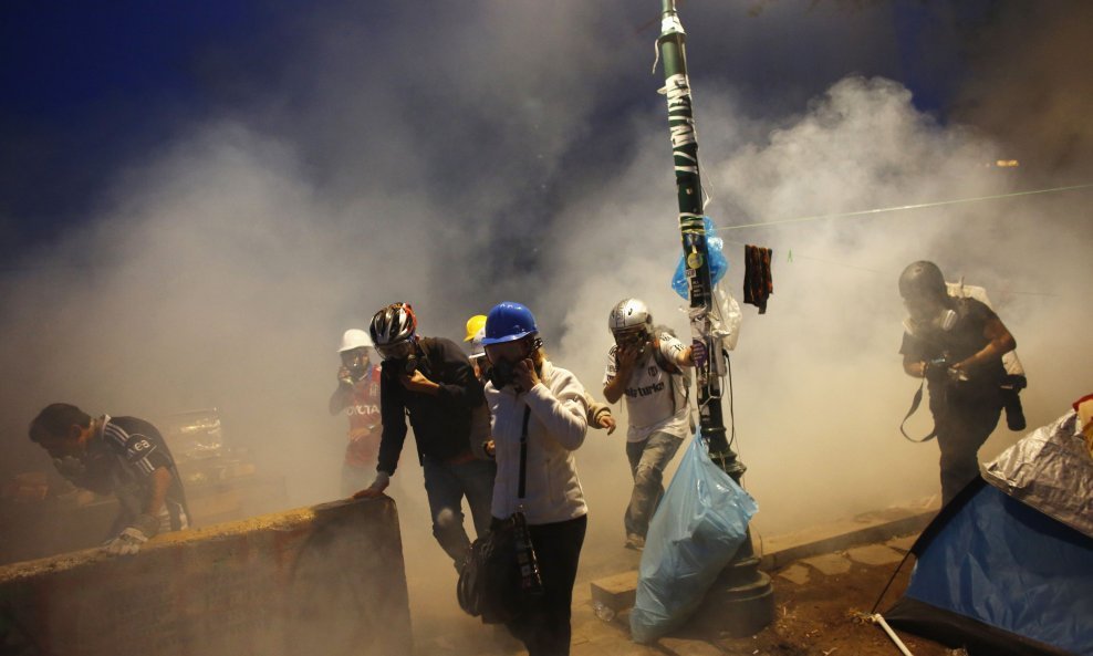 prosvjed Turska Istanbul park Gezi