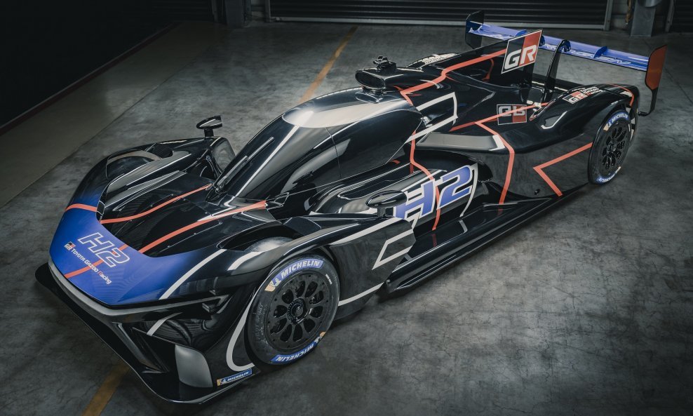 Toyota Gazoo Racing 'GR H2 Racing Concept' prototip vozila s vodikovim motorom za buduću H2 kategoriju 24 sata Le Mansa