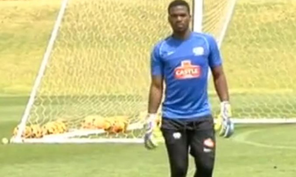 Senzo Meyiwa ubijeni vratar