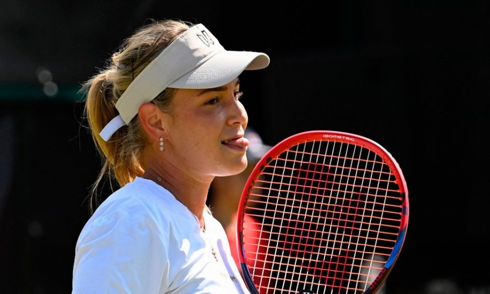 Donna Vekić tijekom četvrtfinalnog susreta WTA turnira u Berlinu protiv Ruskinje Eline Avanesjan