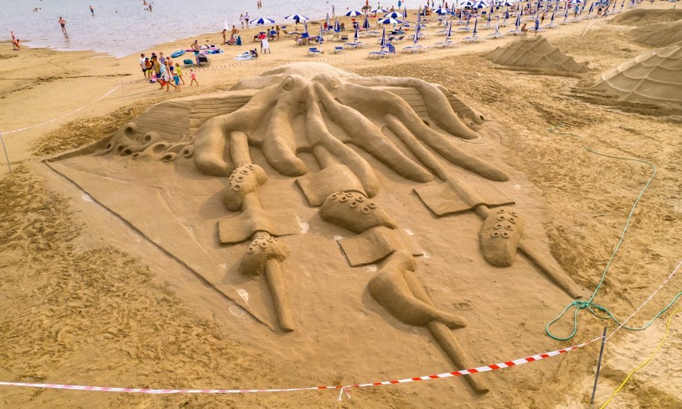 Festival skulptura u pijesku, otok Rab