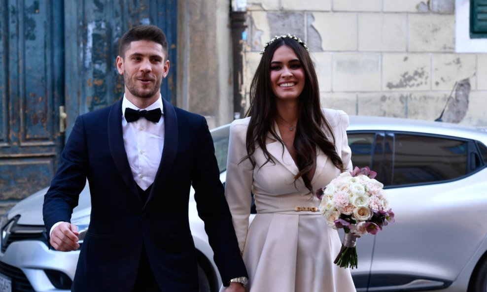 Andrej Kramarić, Mia Ćurković