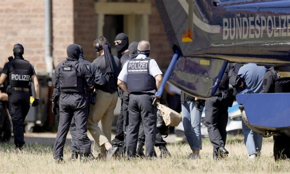 Njemačka policija uhitila sedam pripadnika terorističke skupine