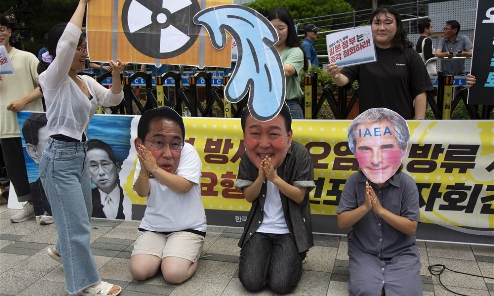 Protesti zbog ispuštanja radioaktivne vode iz Fukushime