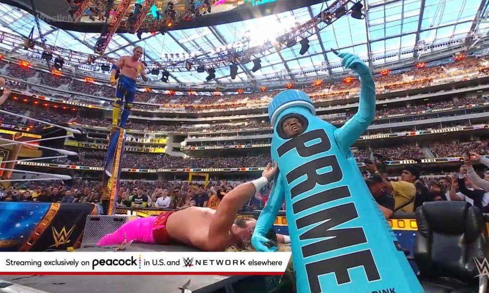 Logan Paul na Wrestlemaniji sa KSI-jem obučenim u bocu Primea