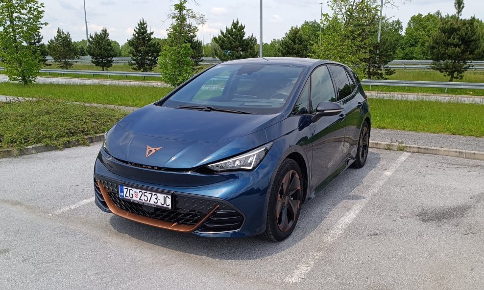 Cupra Born 77 (82) kWh eBoost