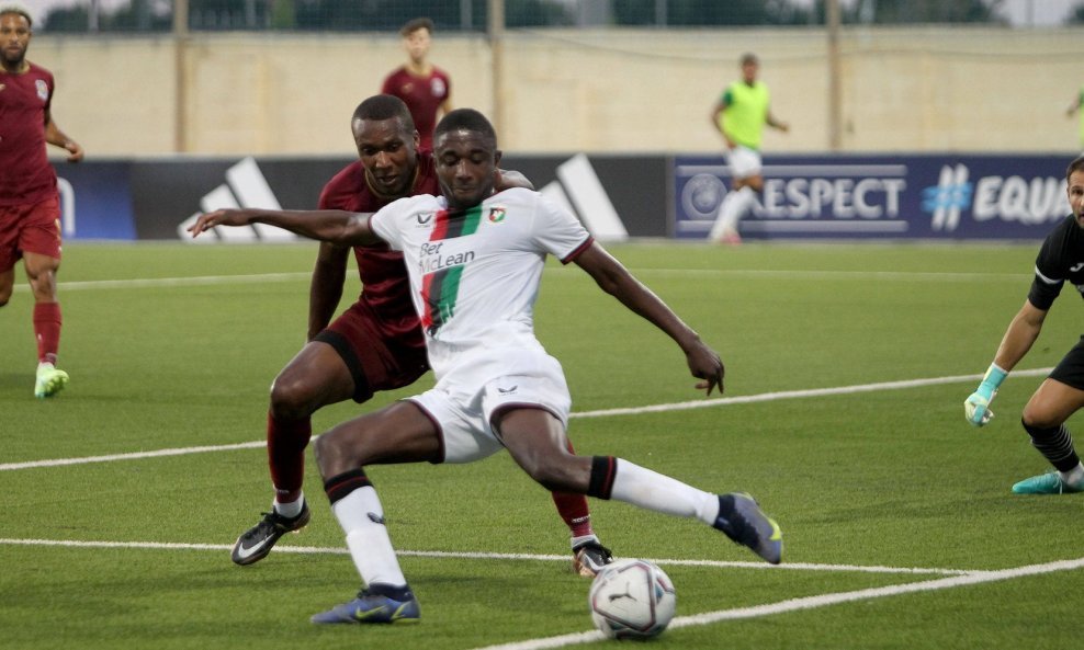 Glentoran - Gzira