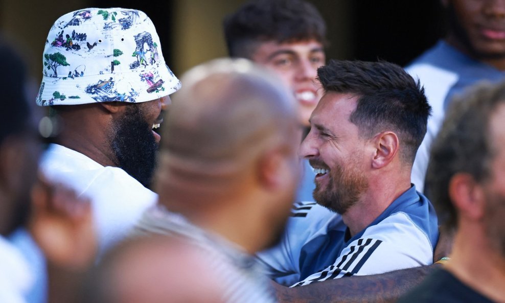 LeBron James i Lionel Messi