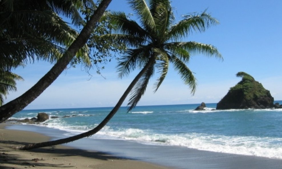Kostarika plaža tropski raj