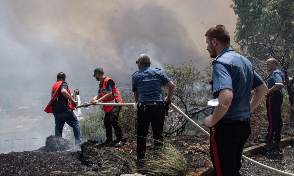 Požari u okolici Palerma, Sicilija