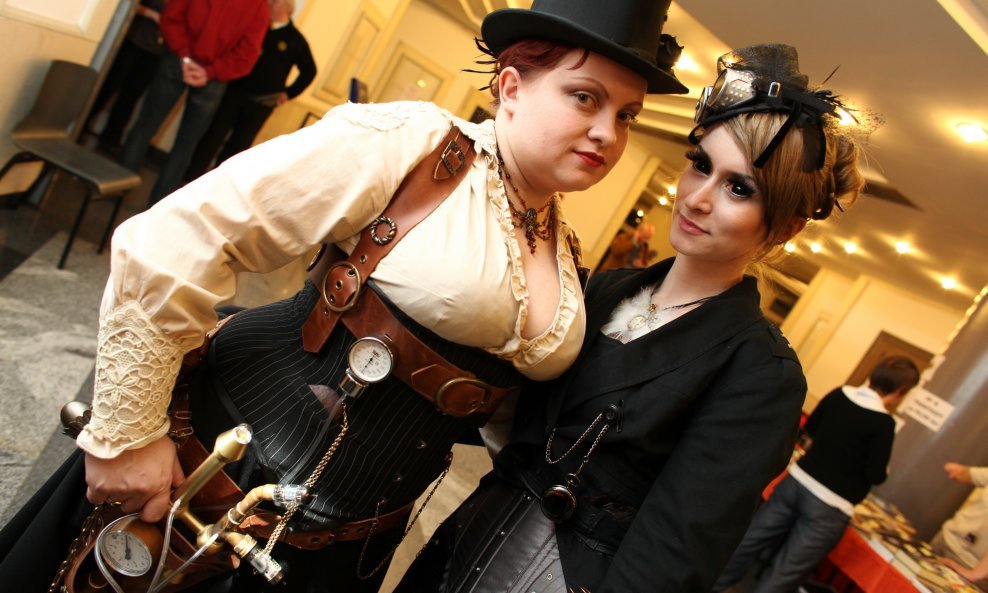 STEAMPUNK KOSTIMI