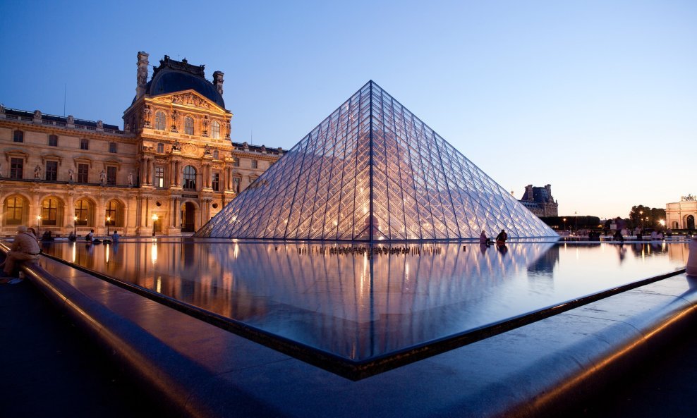 Louvre