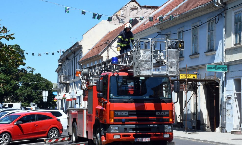 U nekim gradovima jedine sirene koje se mogu čuti su one vatrogasne