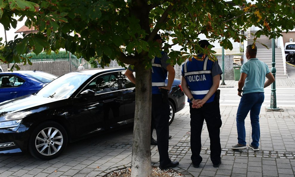 Policija u Gradačcu (ilustracija)
