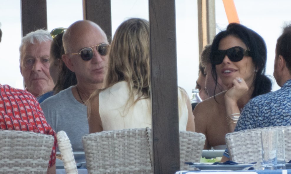 Jeff Bezos i Lauren Sanchez na Šipanu