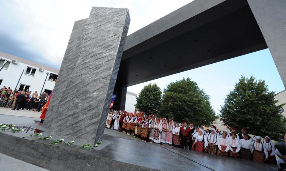 Spomenika za godišnjicu Oluje (8)