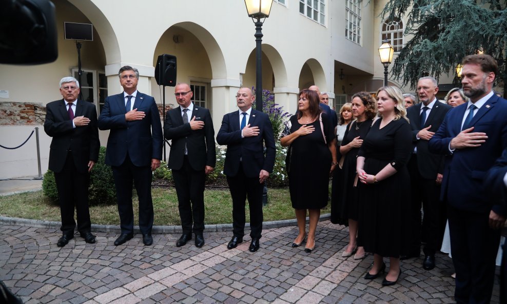 Premijer je u Banskim dvorima primio veleposlanike, generalne konzule, konzule i vojne izaslanike te strane veleposlanike u RH