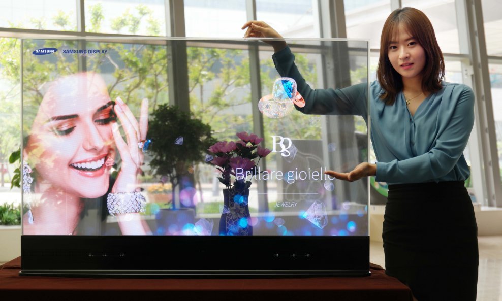 Samsung-Display 55" prozirni OLED