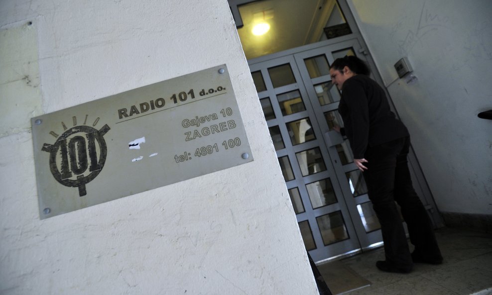 radio 101