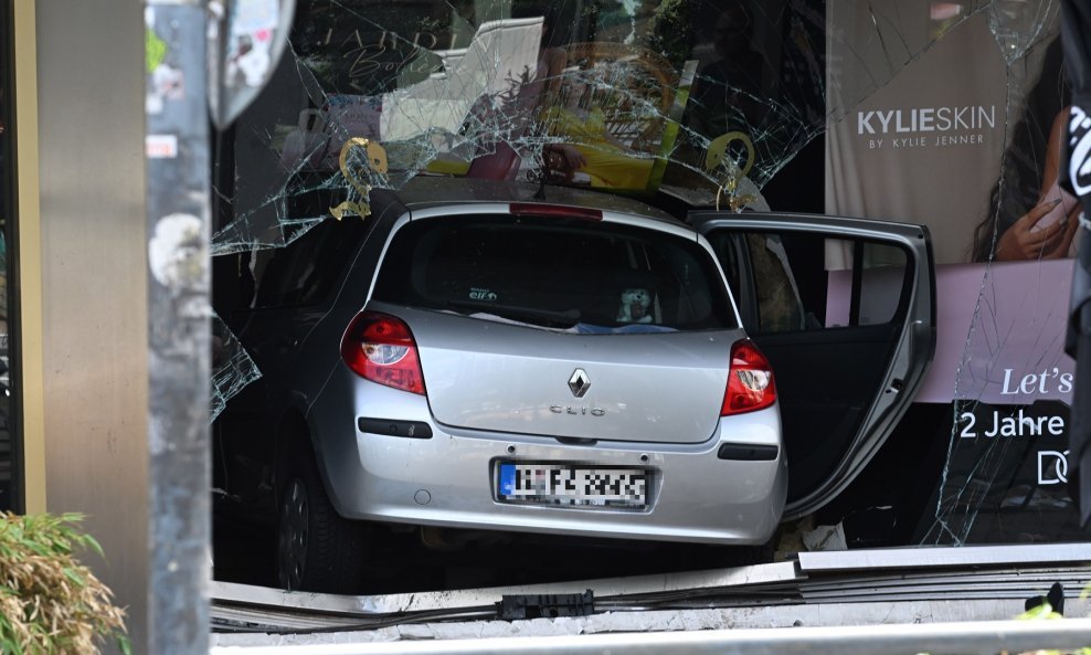 Ako kupac pronađe neke loše podatke o povijesti ili dokaze o nesreći, to mu može olakšati pregovore