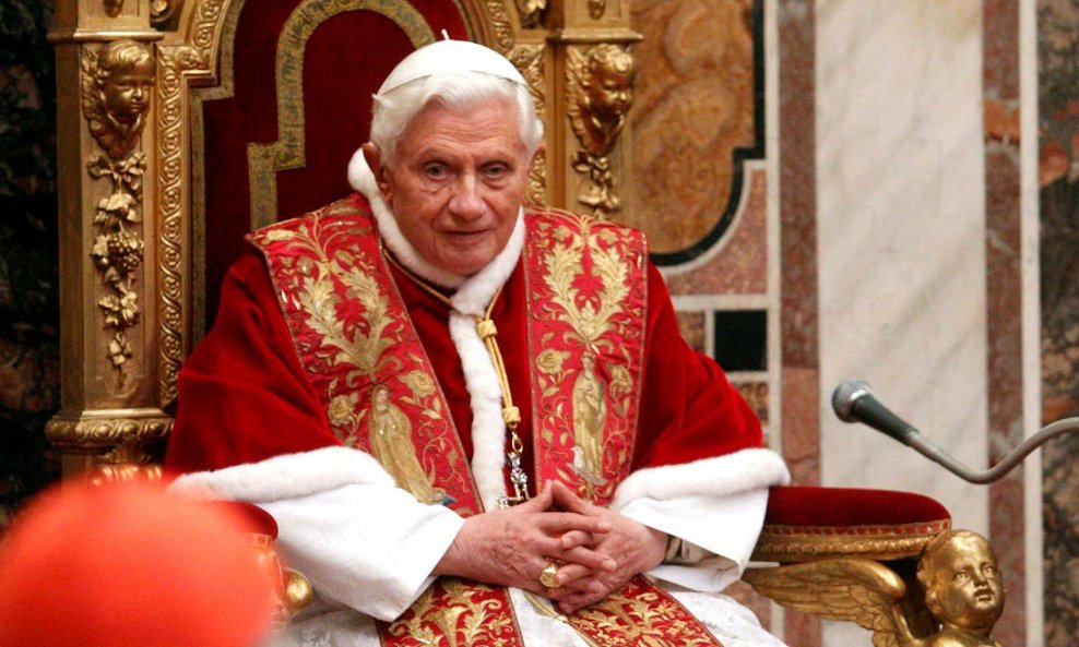 Papa Benedikt XVI.