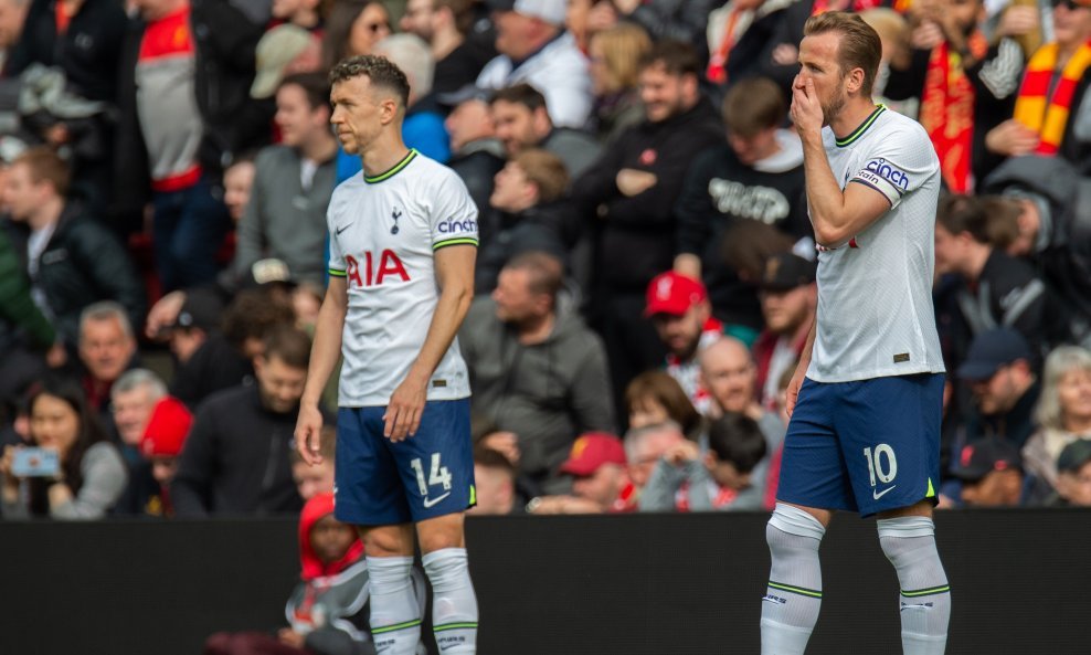 Ivan Perišić (lijevo) i Harry Kane