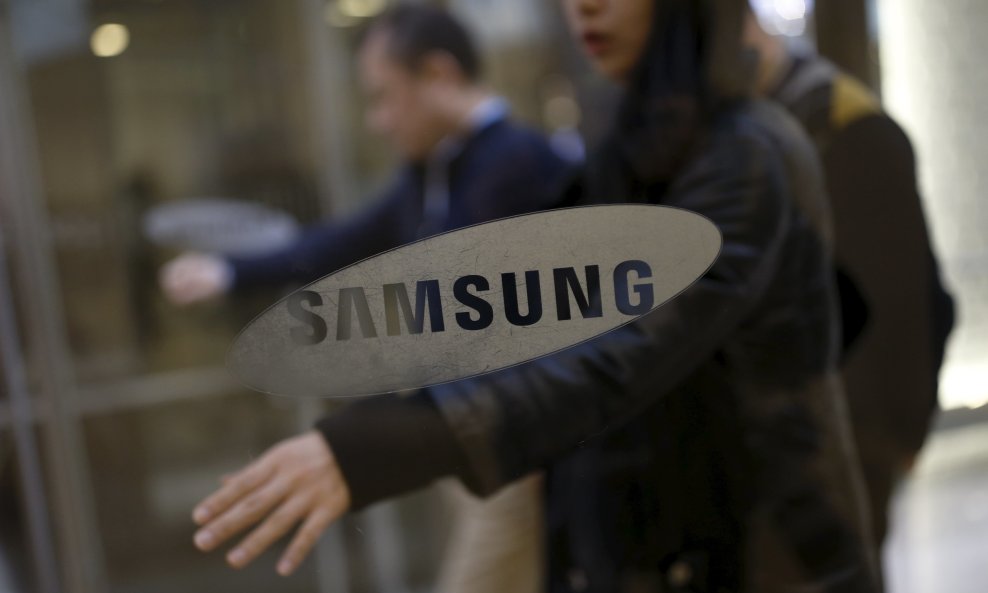 Samsung zaposlenica ilustracija