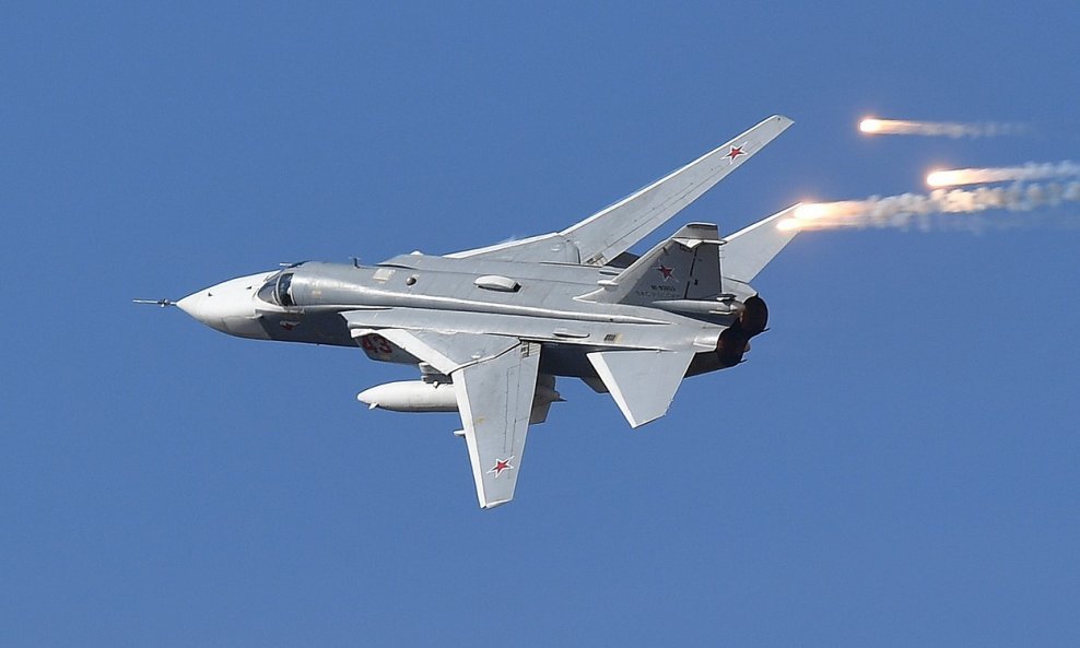 Suhoj Su-24