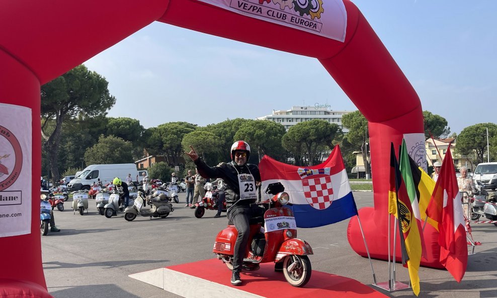 Organizacija i domaćinstvo velikih natjecanja poput 'Europskog prvenstva u Vespa reliju' veliko je priznaje za Vespa klub Hrvatska i njenih svih 13 lokalnih klubova