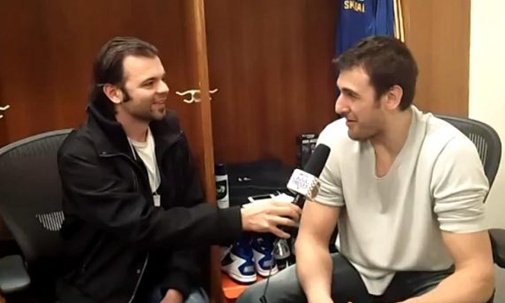 Bogut i reporter